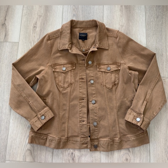 Brown Jacket with Embroidered Graphic LIVERPOOL LOS ANGELES. 🤎 - Picture 4 of 10